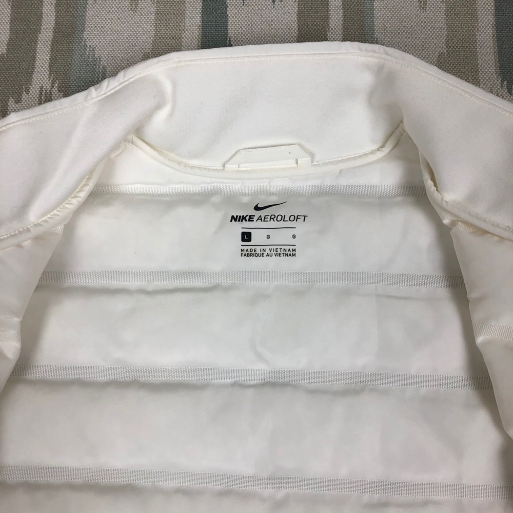 Nike Aeroloft Repel Golf Gilet Womens Full Zip Vest White Top Size L AV3706-133 - Picture 7 of 11